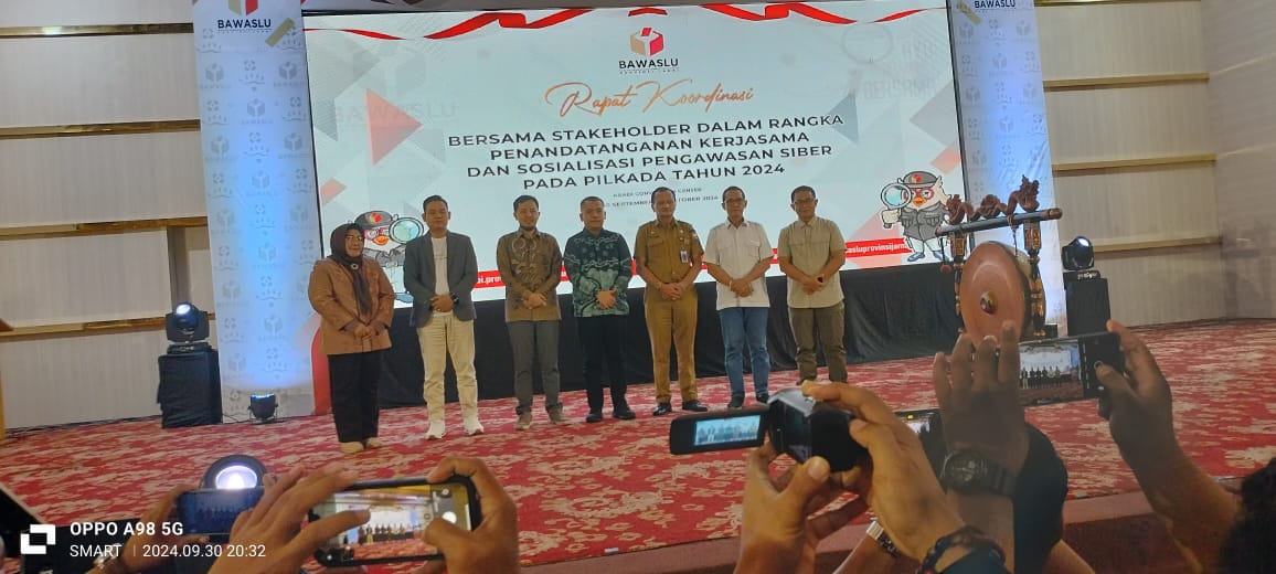 BAWASLU Gelar Rakoor dengan Stakeholder dan Sosialisasi Pengawasan Siber untuk Pemilukada Serentak 2024