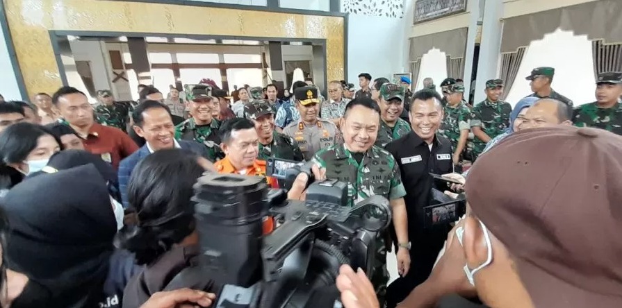 Soal Karhutla, Jenderal Dudung: Sebelum Presiden Mencopot, Kasad yang Mencopot